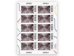 Blick von den Rolltreppen auf die Zwischenebene