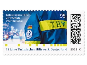 Mitarbeitende Person des THW im Einsatz