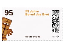 Bernd das Brot betritt zögerlich seine Bühne