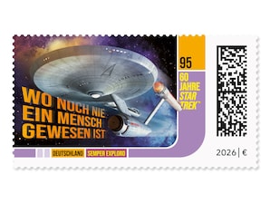 Die U.S.S. Enterprise NCC-1701 erforscht den Weltraum